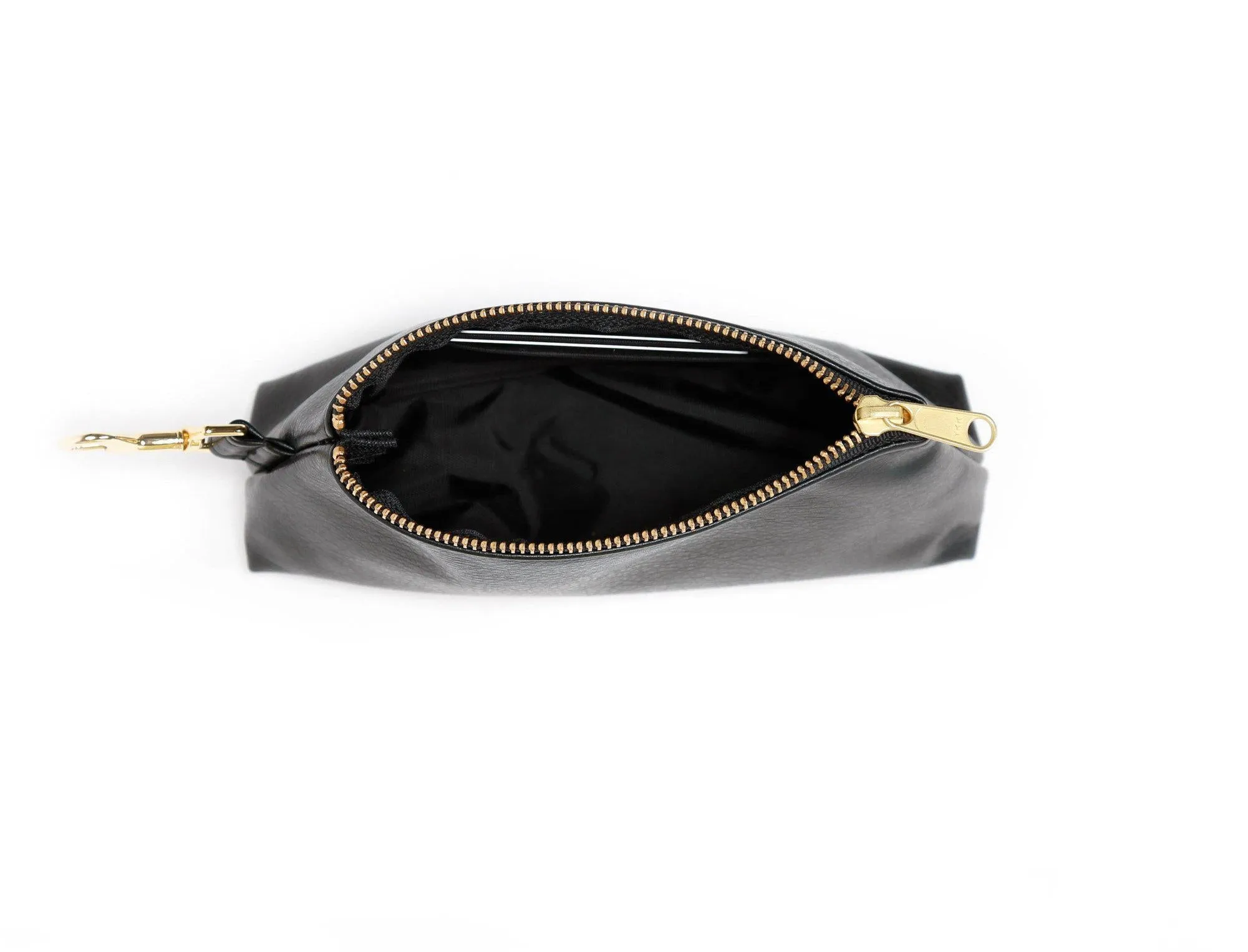 Brown Leopard SIGNATURE IT BAG • Pouch