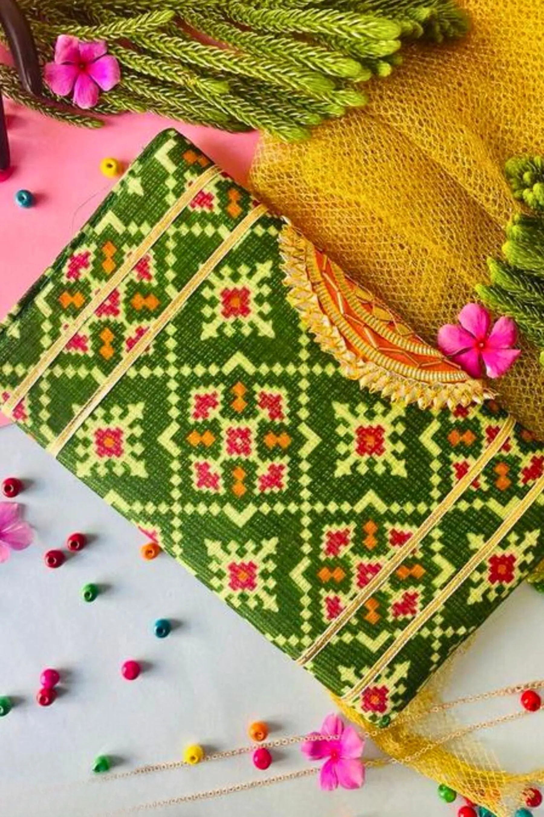 Hand-Embroidered Fabric Clutch Bag: Traditional for Special Festivities