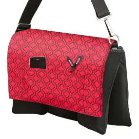 Pocket Cover, Red Quatrefoil
