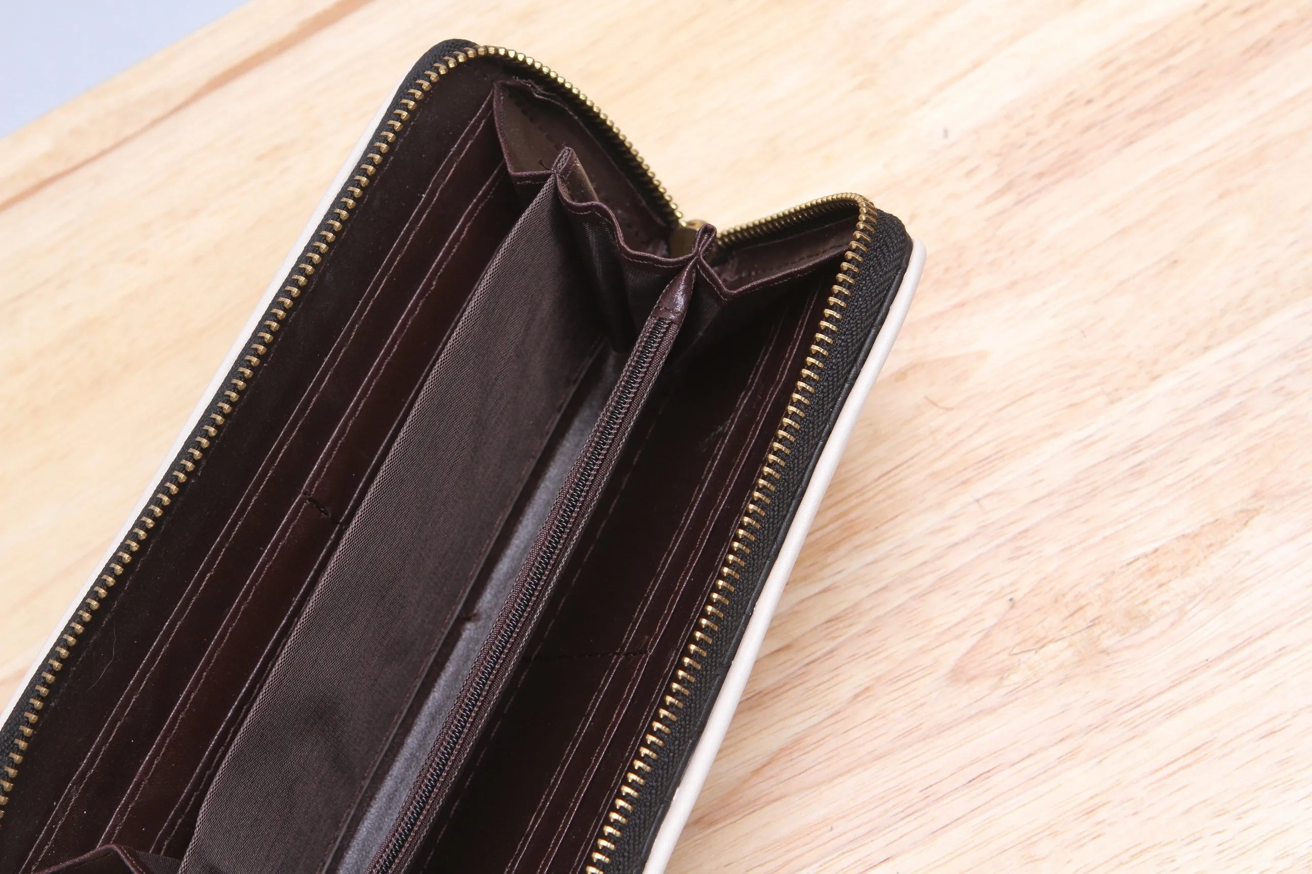 Seagrass Wallet (Purple)