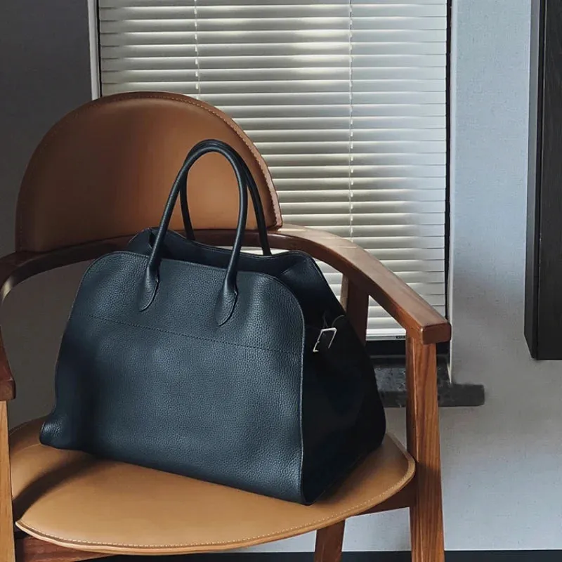 Women's Travel Bag