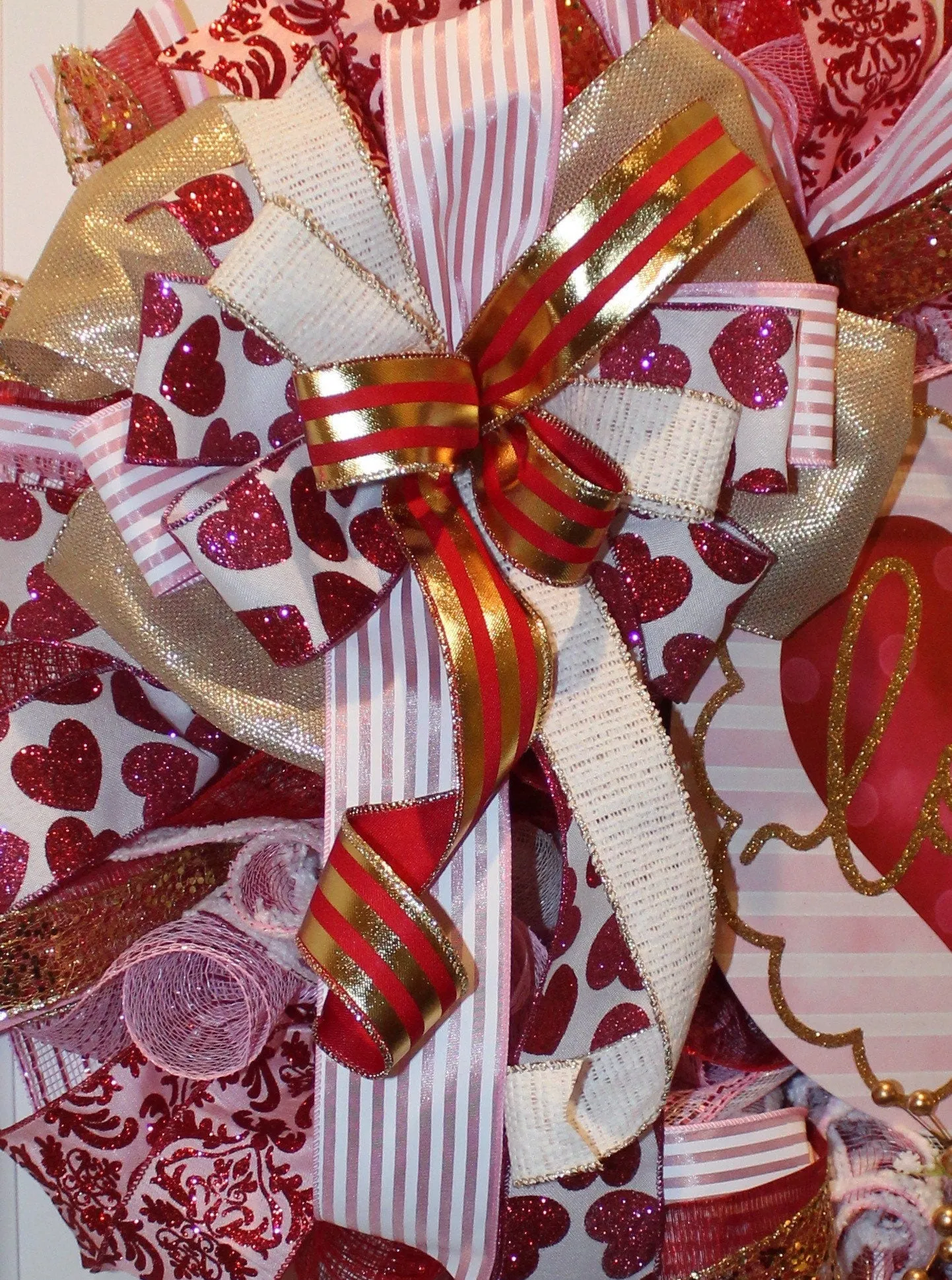XL Elegant Valentine Wreath